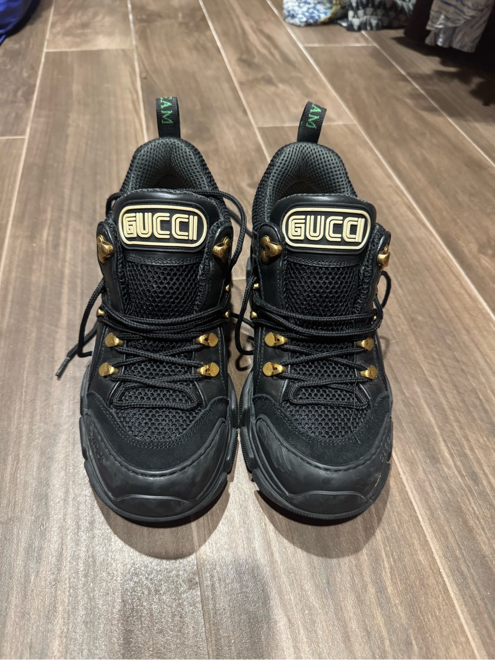 Gucci Flashtrek Leather Sneakers Women’s